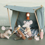 Happy camper tent